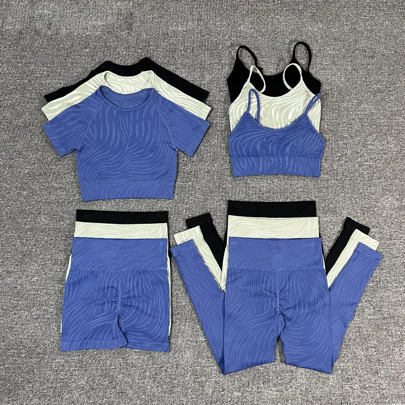 Seamless Women Scrunch Yoga Set Workout Clothing Custom Logo Thick Knitted Gym Fitness Sets Zebra Pattern Activewear Sport Suit