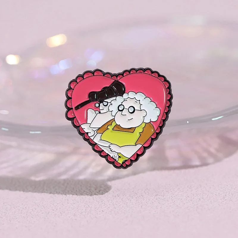 good stock wholesale New Creative Cartoon TV Series Couple Red Love Alloy Oil Drop Metal Brooch pin Fun Fashion Logo Pin