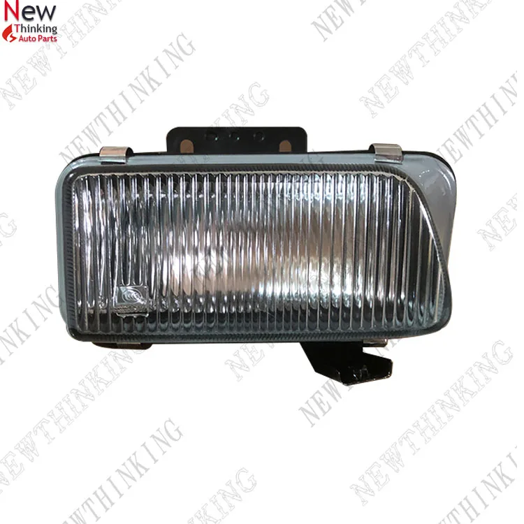 Wholesale old style fog light halogen bulb bumper fog light for Isuzu 700p NPR2009 NQR2012