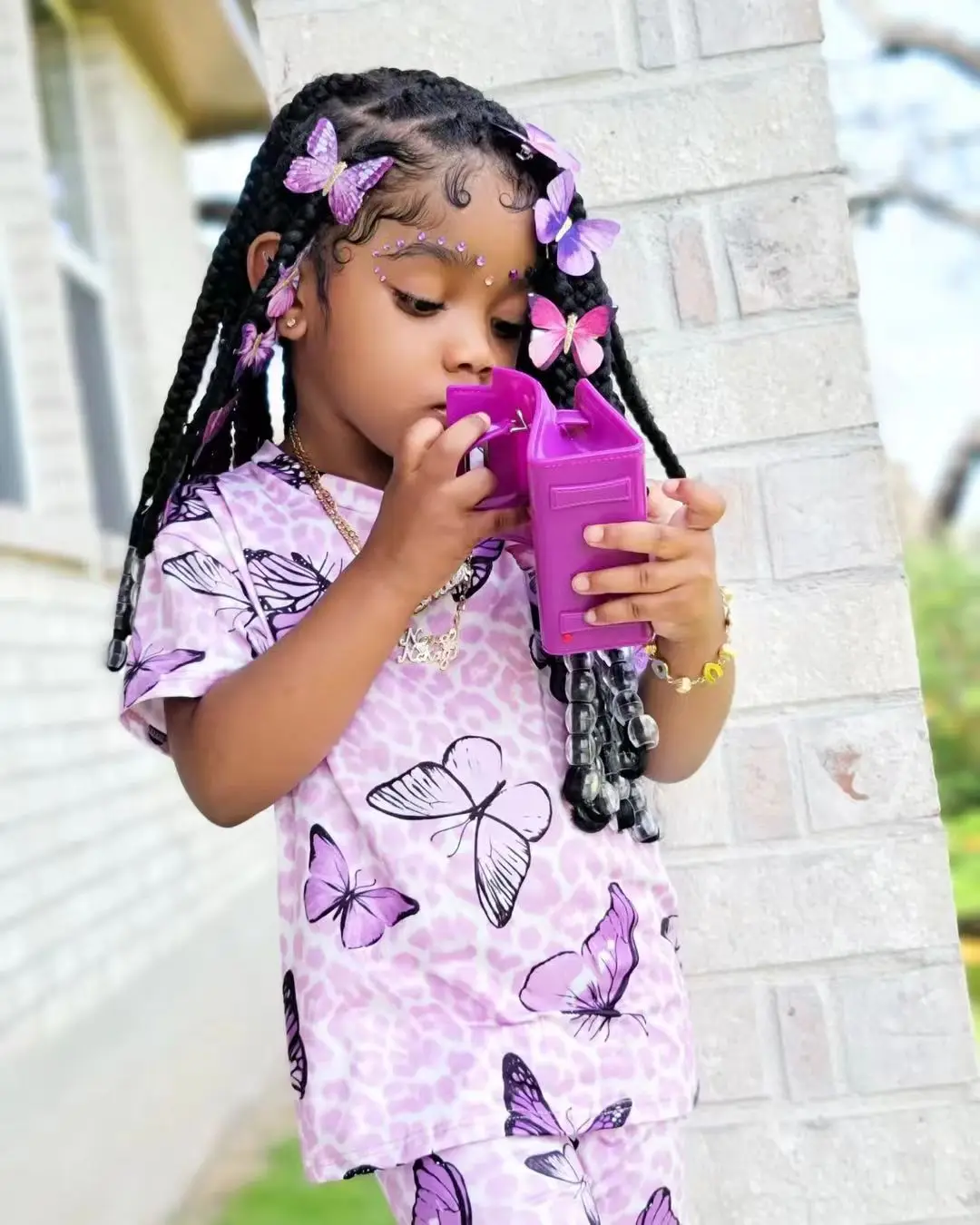 New fashion 2 Pcs girls clothing set short sleeve allover butterfly printed T-shirt + shorts outfits for girls