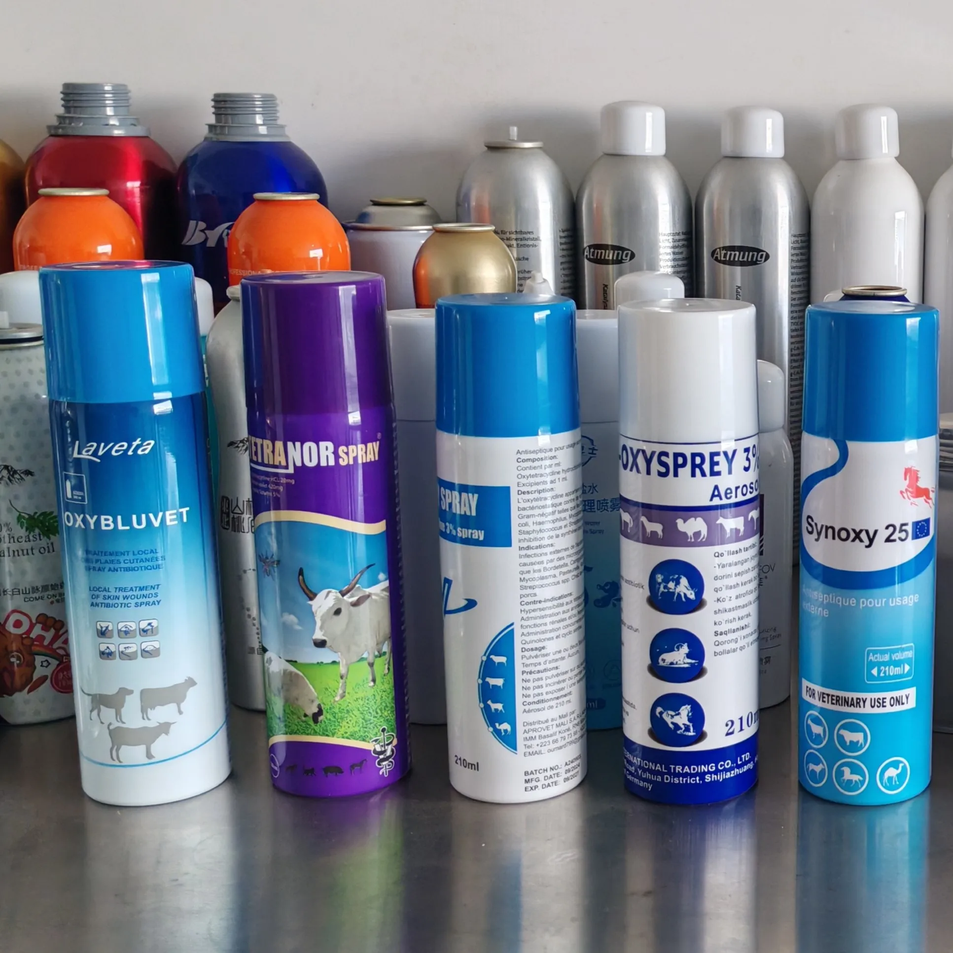 Poultry and Animal Medical Supplies Aerosol Can Empty Oxytetracycline for Cattle Sheep Chicken Duck Goose