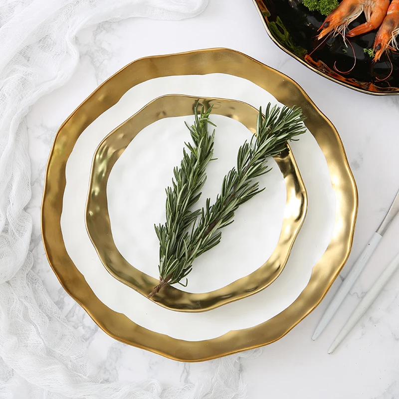 
The latest luxury popular design Electroplate gold border ceramic dinnerware porcelain plate set 