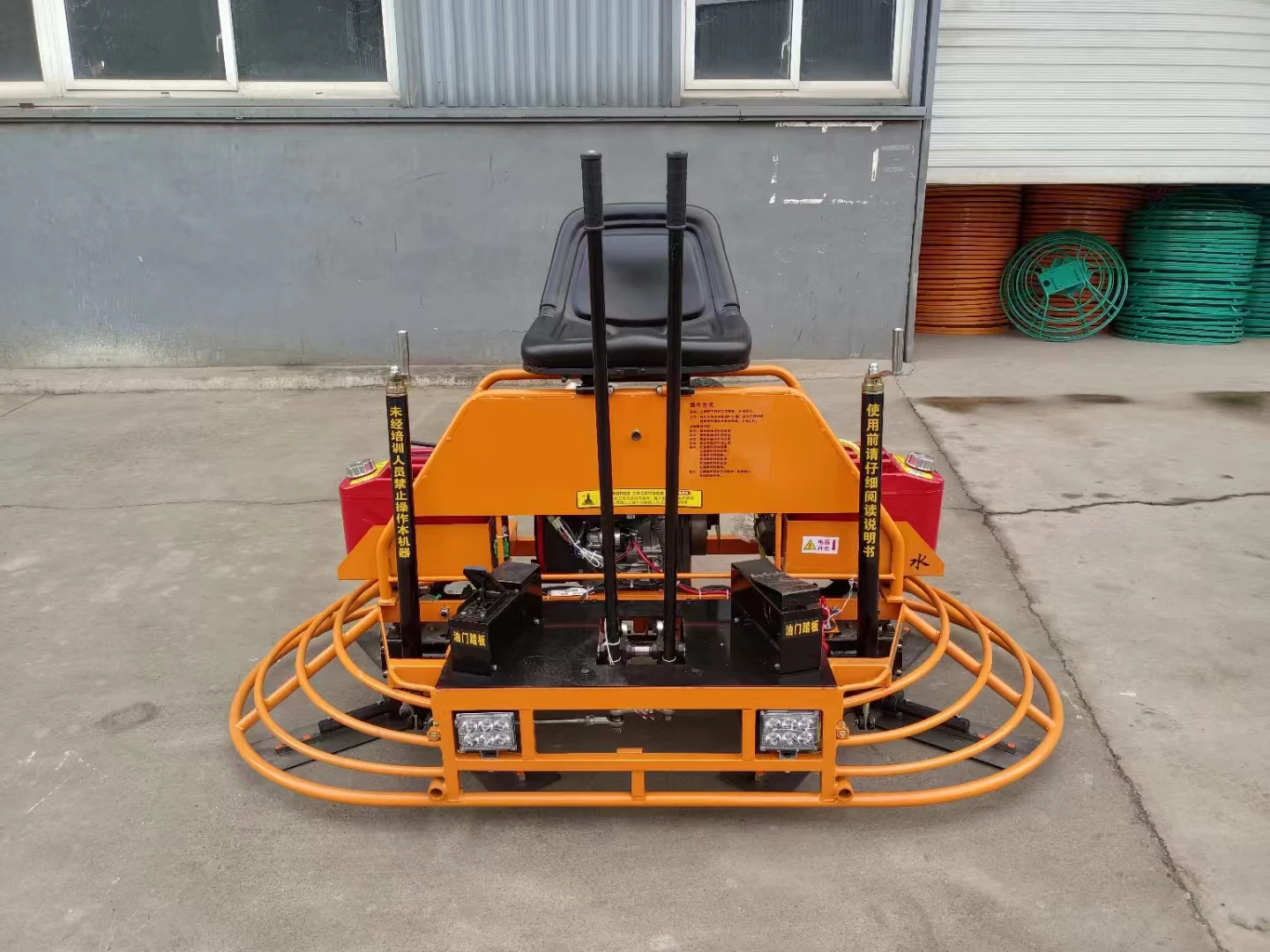 Wholesale Price Lifan Power Float Machine Concrete Finishing Ride On Concrete Power Trowel With Gasoline Engine