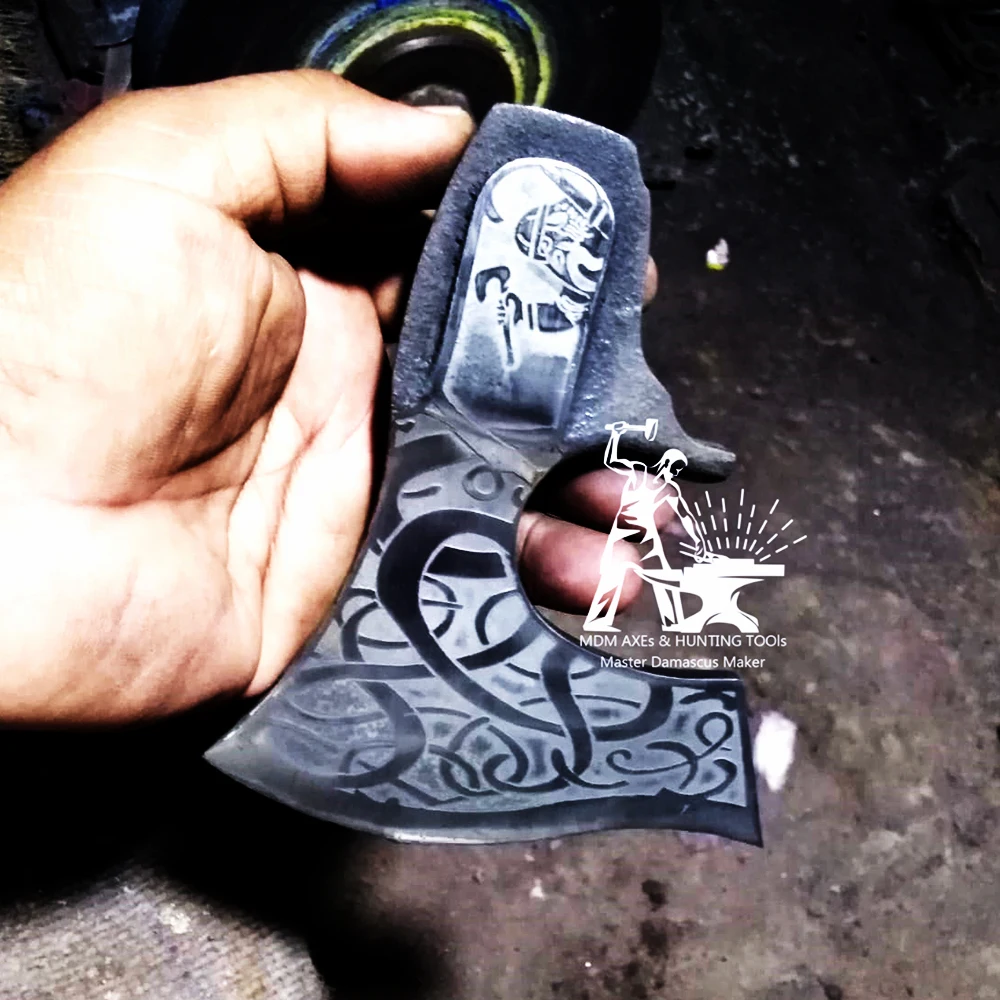 Handmade Viking Walknut Axe Head Custom Carbon Steel Forest Axe with Wood Handle for Cutting