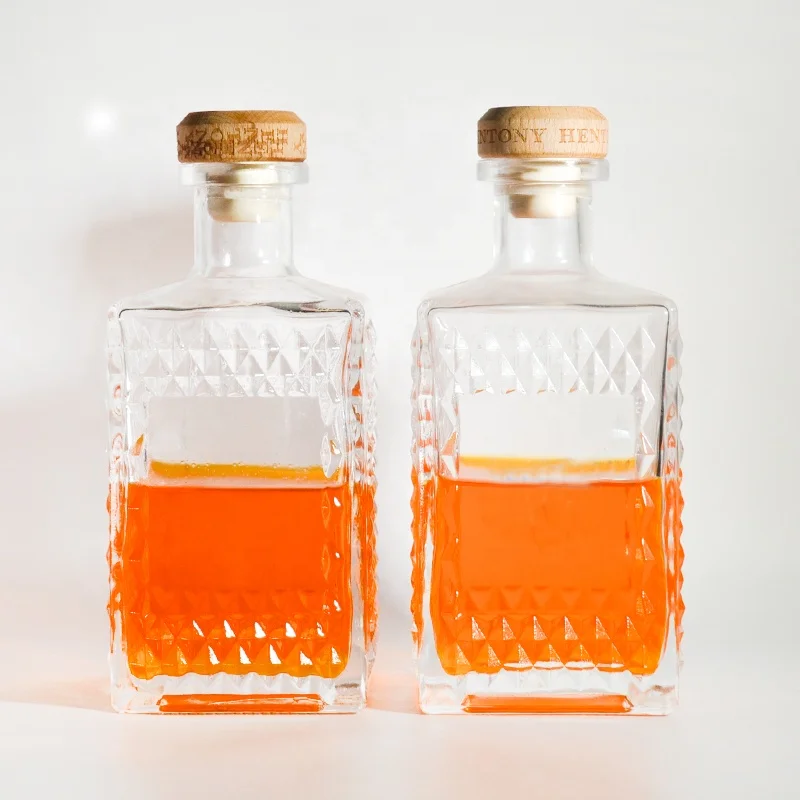 Customized decoration High Quality Alcohol Glass Bottles 500ml 700ml 750ml For Spirits Liquor Whiskey Buy Alcohol Glass Bottle