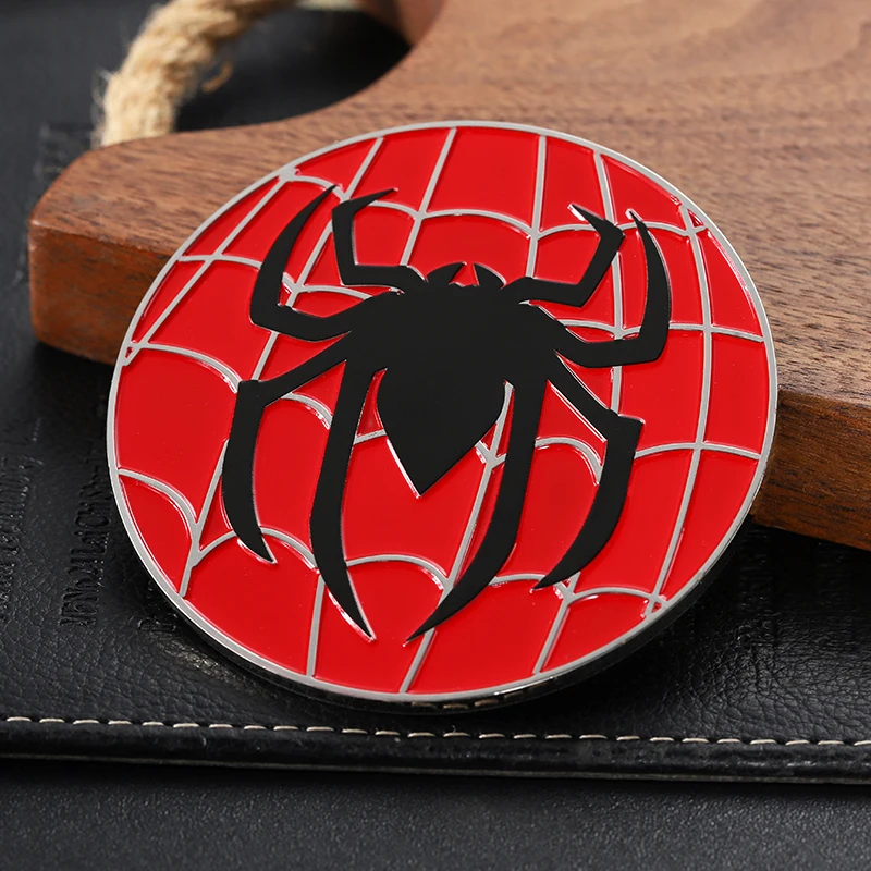 Customized zinc alloy metal commemorative coin with 3D spider pattern for cool youth collection