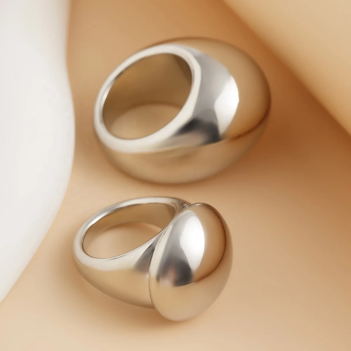 2 Pieces Smooth Surface Rings Set for Women Trendy Lady Stackable Finger Rings on Hand Accessories Female 2024 Jewelry Girl Gift