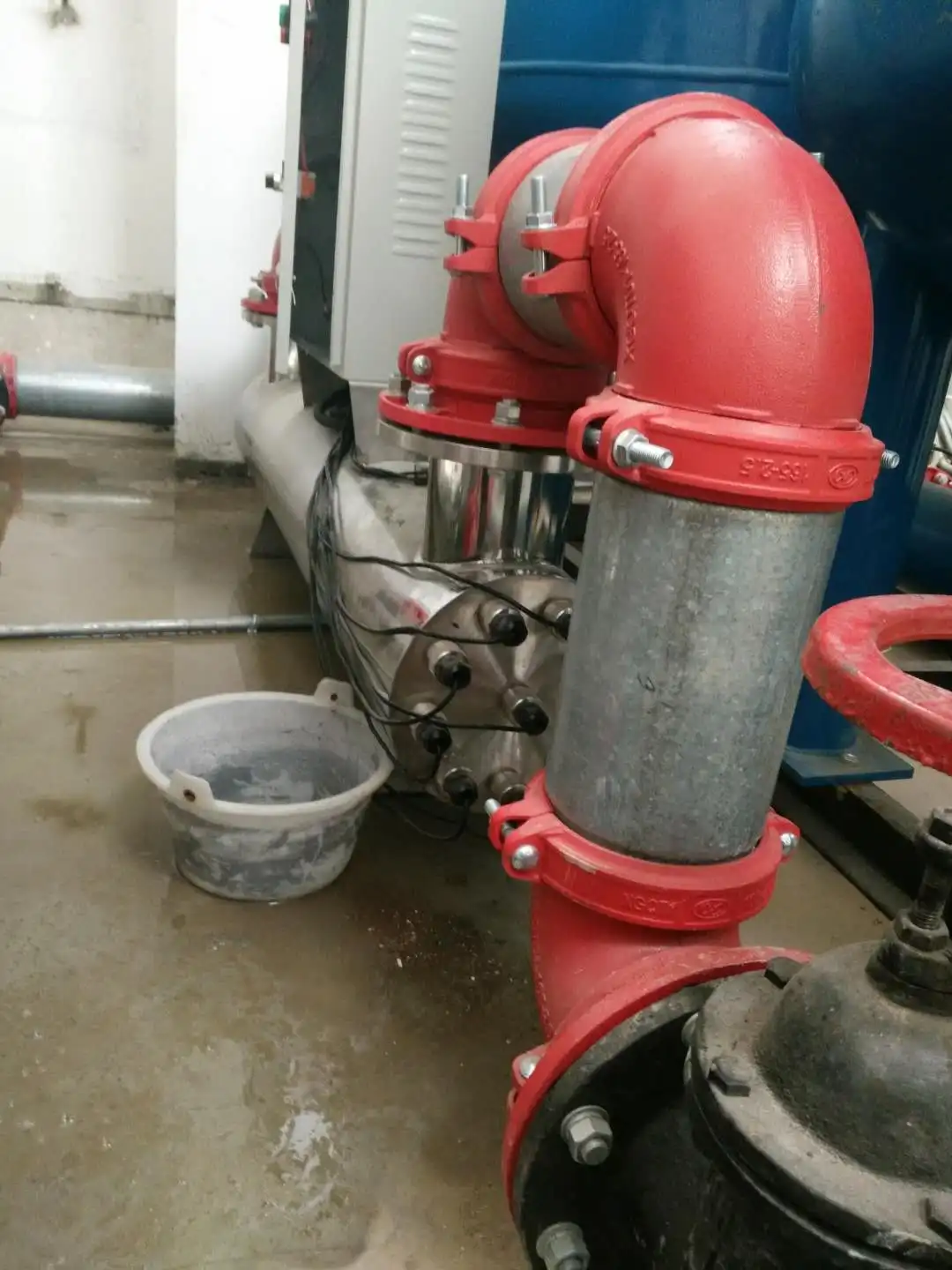 UV sterilizer-connection