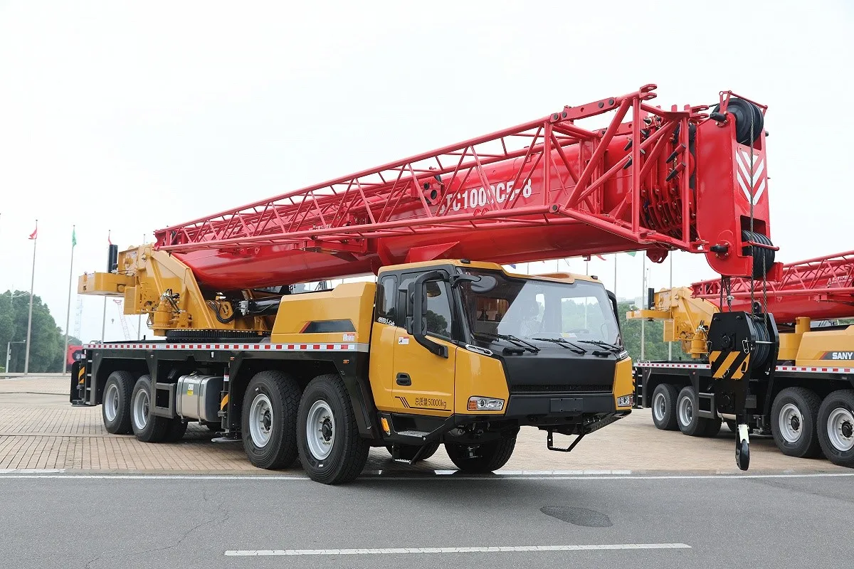 China Top Brand Mini Truck Crane XCT1300C7 Equipped With Two-way Hydraulic Lock