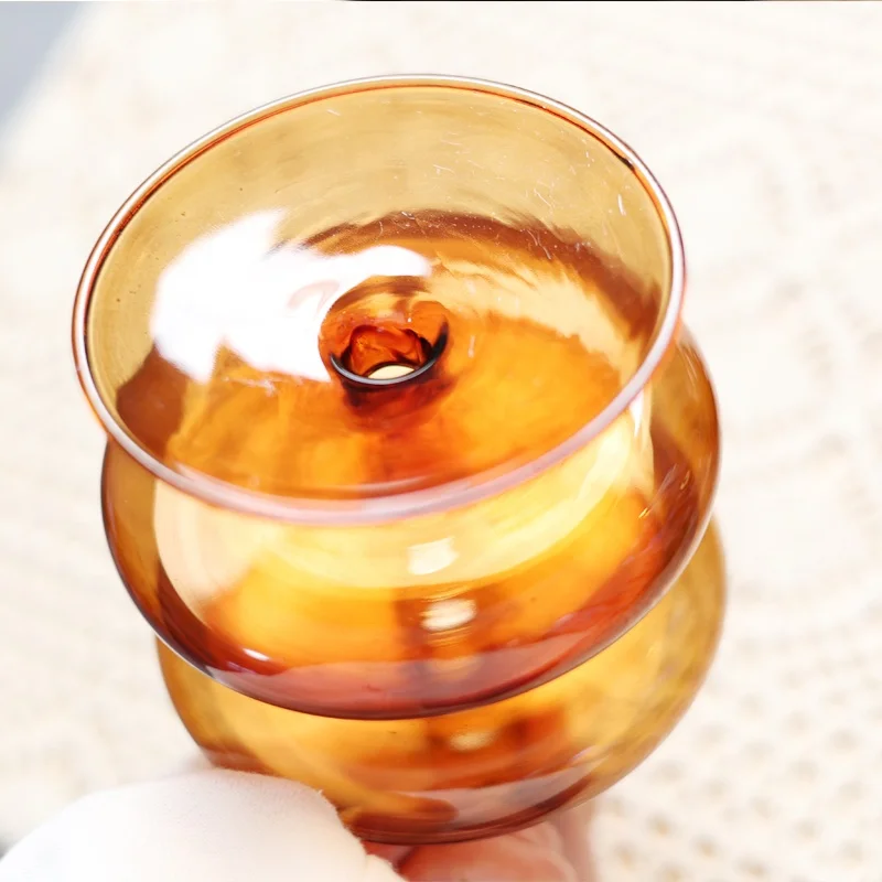 Transparent glass candlestick, candle utensils, furnishings, home model room, restaurant decoration