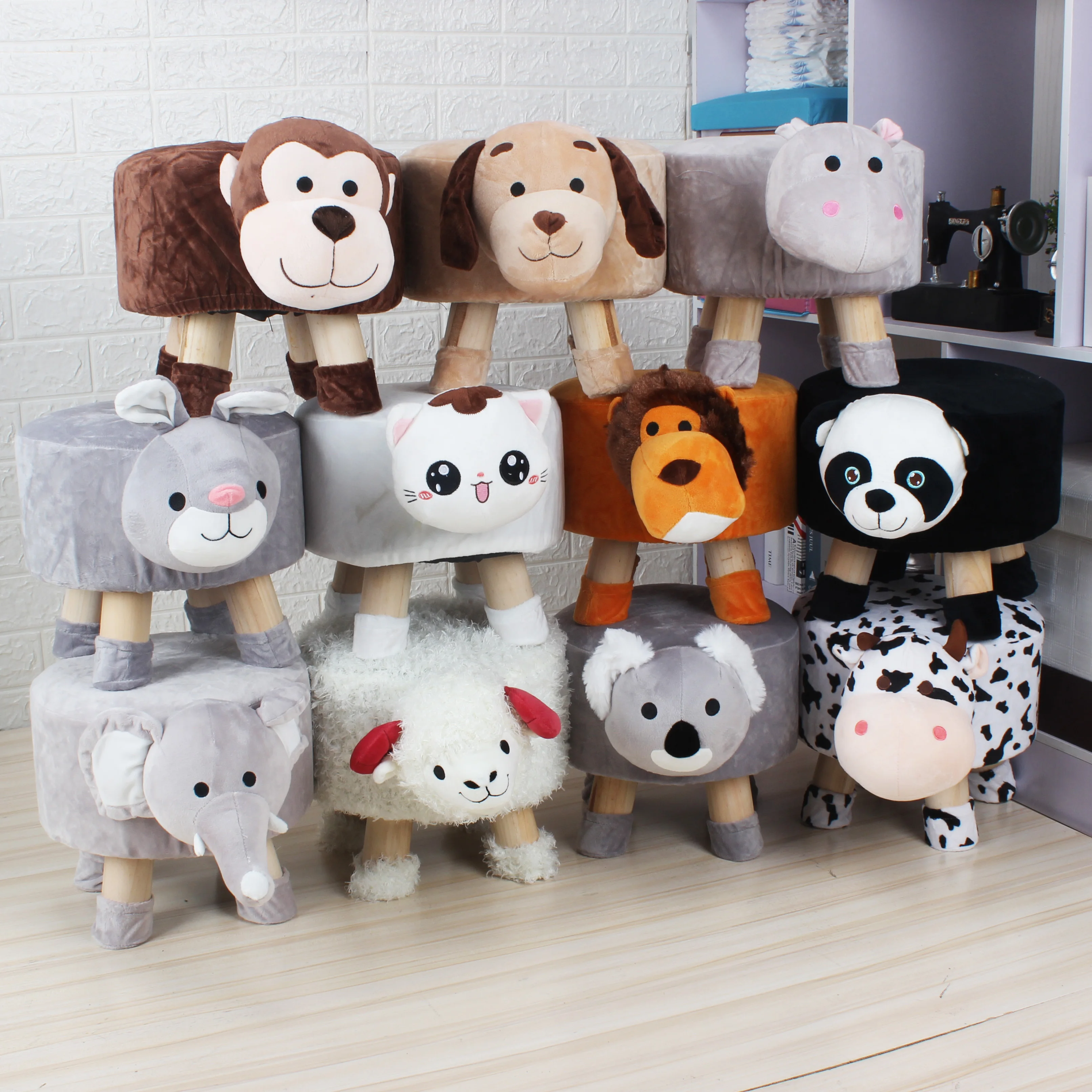 Amazon hot sale Cute Cartoon Animal Stools living room bedroom Creative Multi-style Handmade Animal Chair Wood Kids Stools