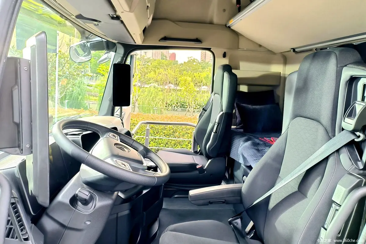 Тягач с головкой трактора Benz Actros C двигателем мощностью 520 л.с. для стандарта евро 6