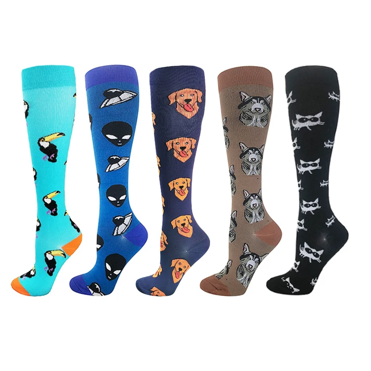 Compression Socks for Men & Women 20-30 mmHg Graduated Supports Socks for Soccer Running Nurses
