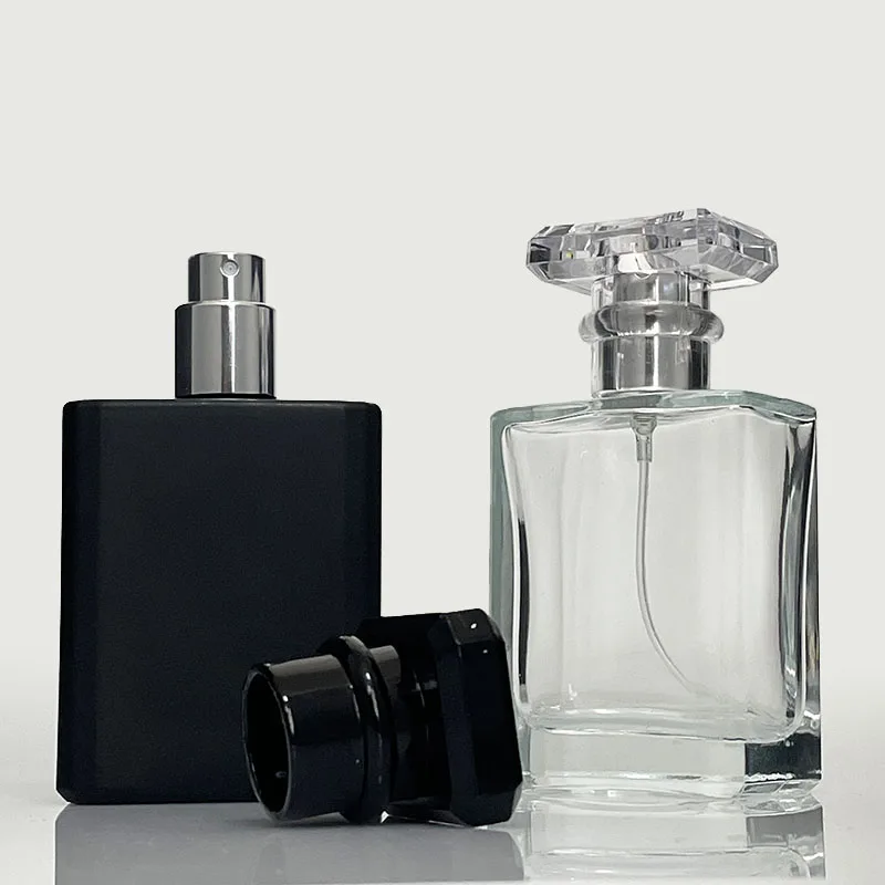 Empty 30ml 50ml 100ml Custom Logo Refillable Transparent Black Fine Mist Glass Spray Cologne Bottles