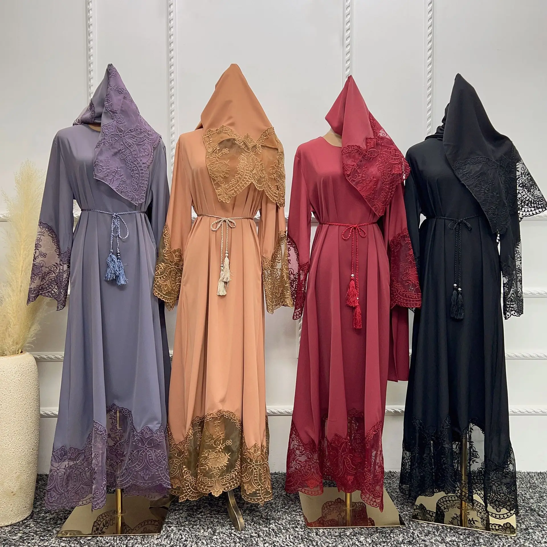 Closed Kaftan Turkish Style Dresses Modest Dubai Abaya for Womens Islamic Clothing Embroidered Floor Length Muslim Long Sleeve
