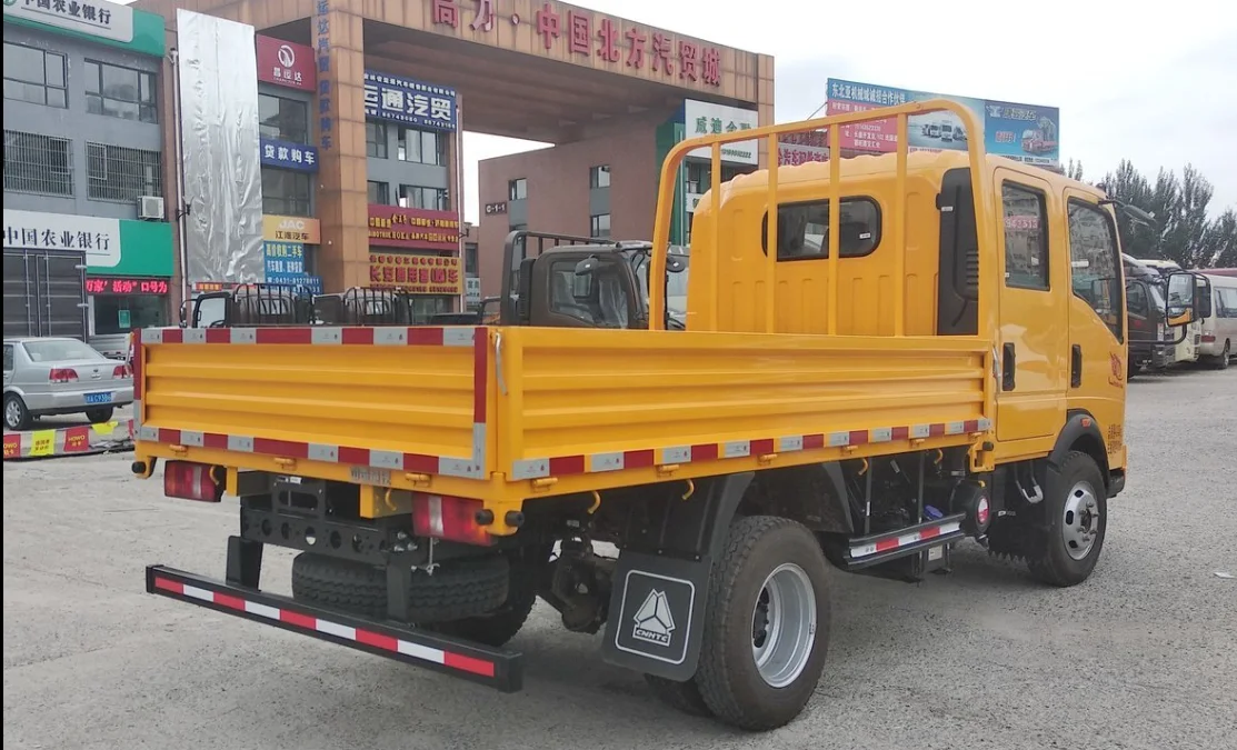Sinotruk 5 tons light truck for sale  export to world