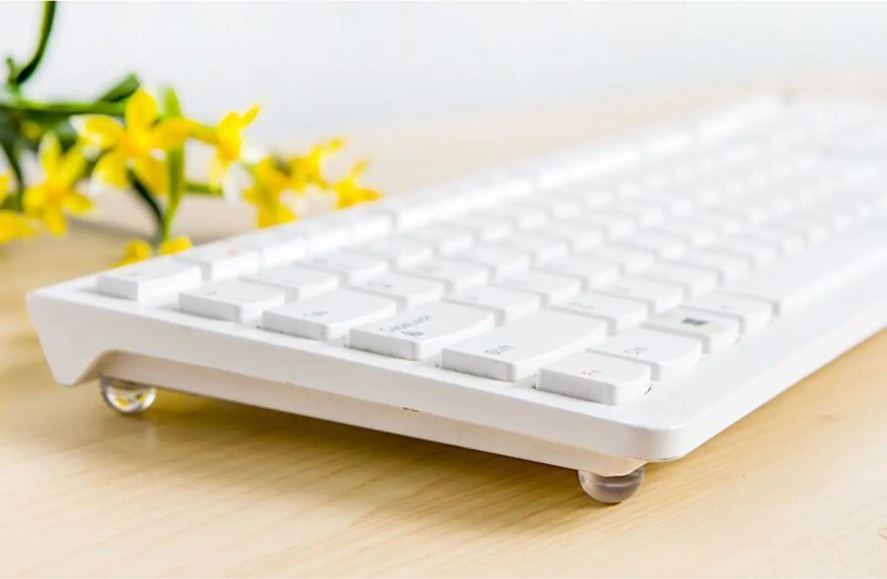 One-stop Purchase Clear Anti-vibration Self-adhesive Self Stick Glass Metal Surfaces Keypads Stopper Protector Bumper Pads