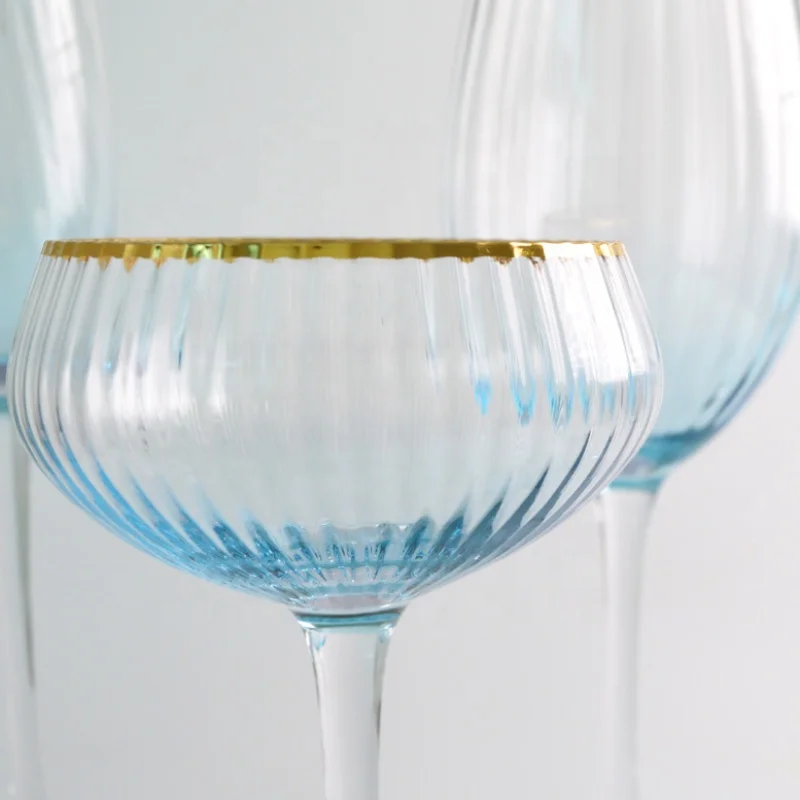 Luxury Gold Rimmed Gradient Blue colored Stripe Red Wine Glass Vintage Goblet Highball Stemless Glas