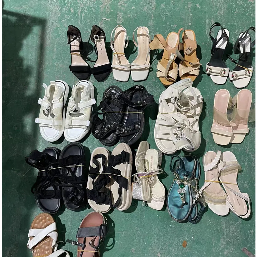Winter Warm and Fashionable Sports Shoes for Daily Wear Second-hand Inventory Cheap Casual Children