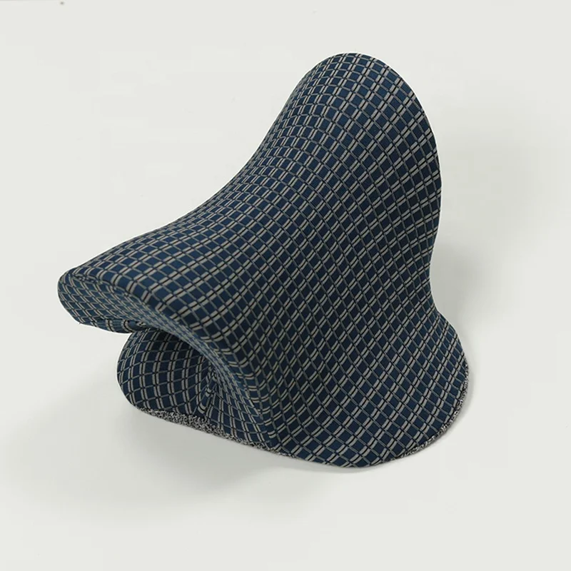 New Product 2021 Magnetic Therapy Massage Pillow Pillowcase Neck Cervical Traction Device Chiropractic Pillow