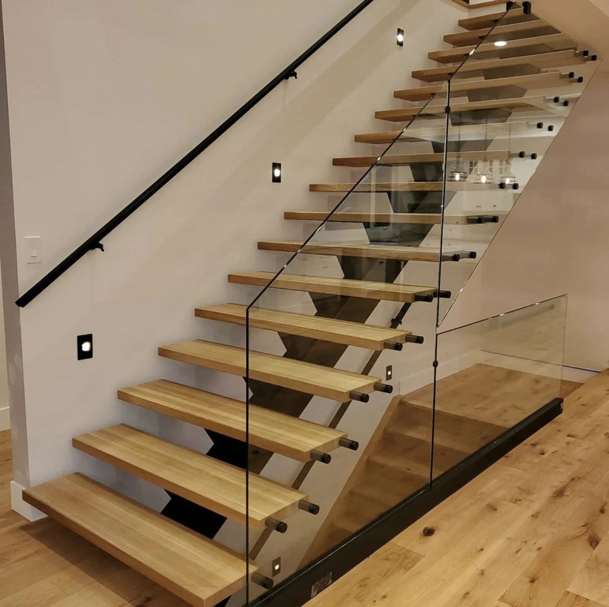 Modern Straight Staircase House Apartment Remodeling Indoor Wooden