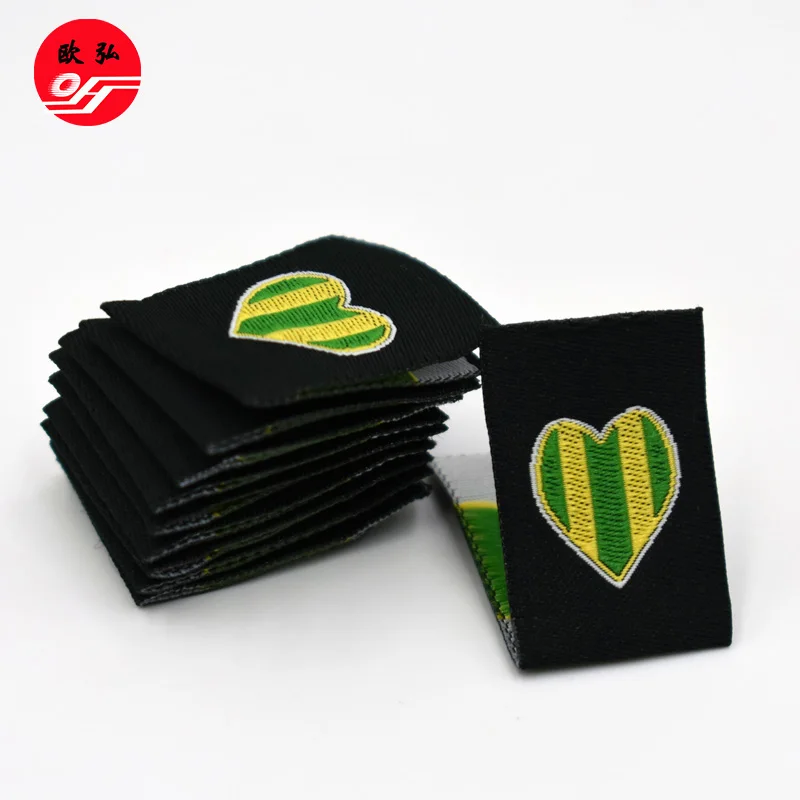 
Direct Factory No MOQ Fabric Custom Centre Folded Clothing Woven Labels 