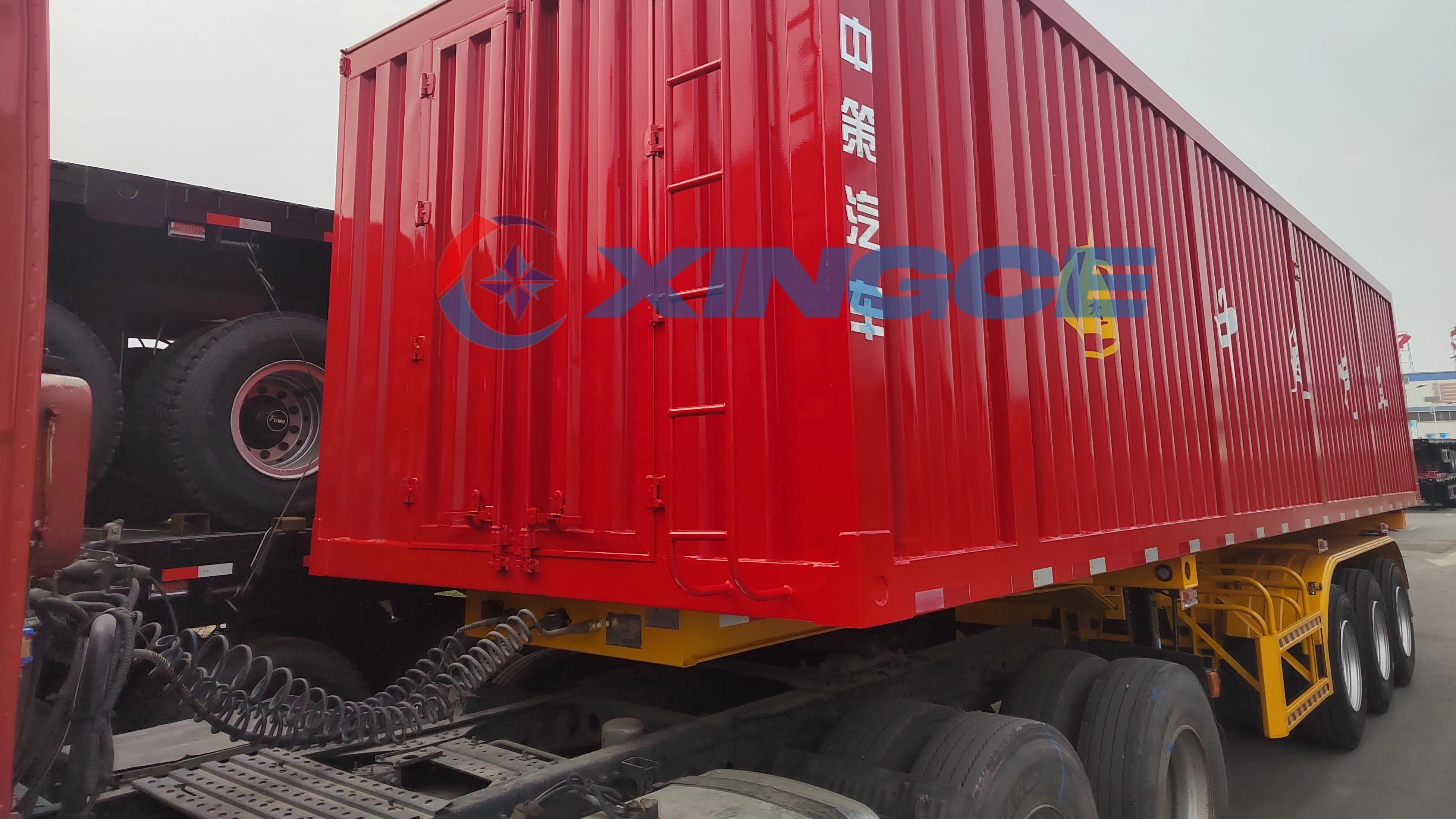 Factory Cheap 3 axles  Cargo Box Container Bulk Goods Transport Truck Trailer