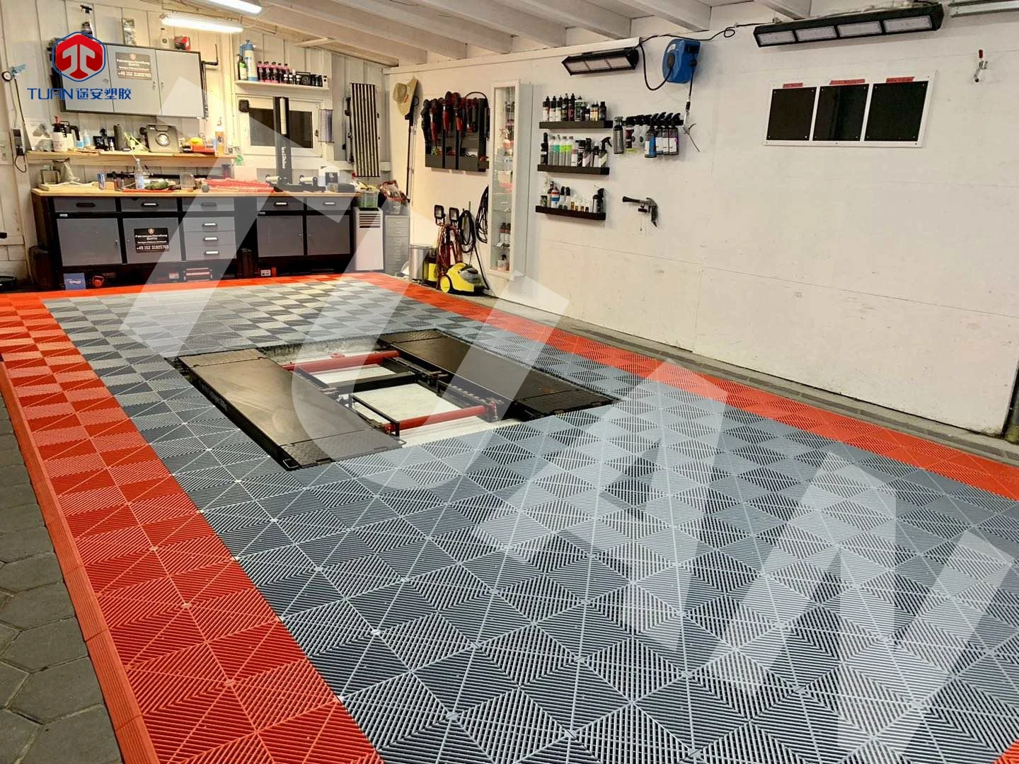 China manufacture Plastic PP Auto Detailing Interlock Garage floor Tiles