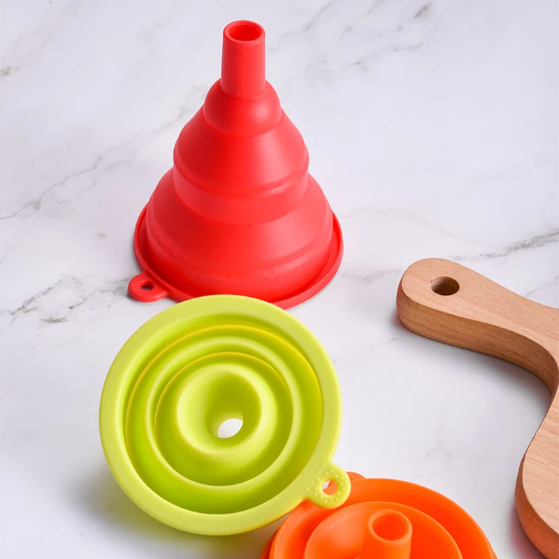 
Factory direct selling convenient color silica gel funnel foldable telescopic long neck Mini funnel kitchen funnel 