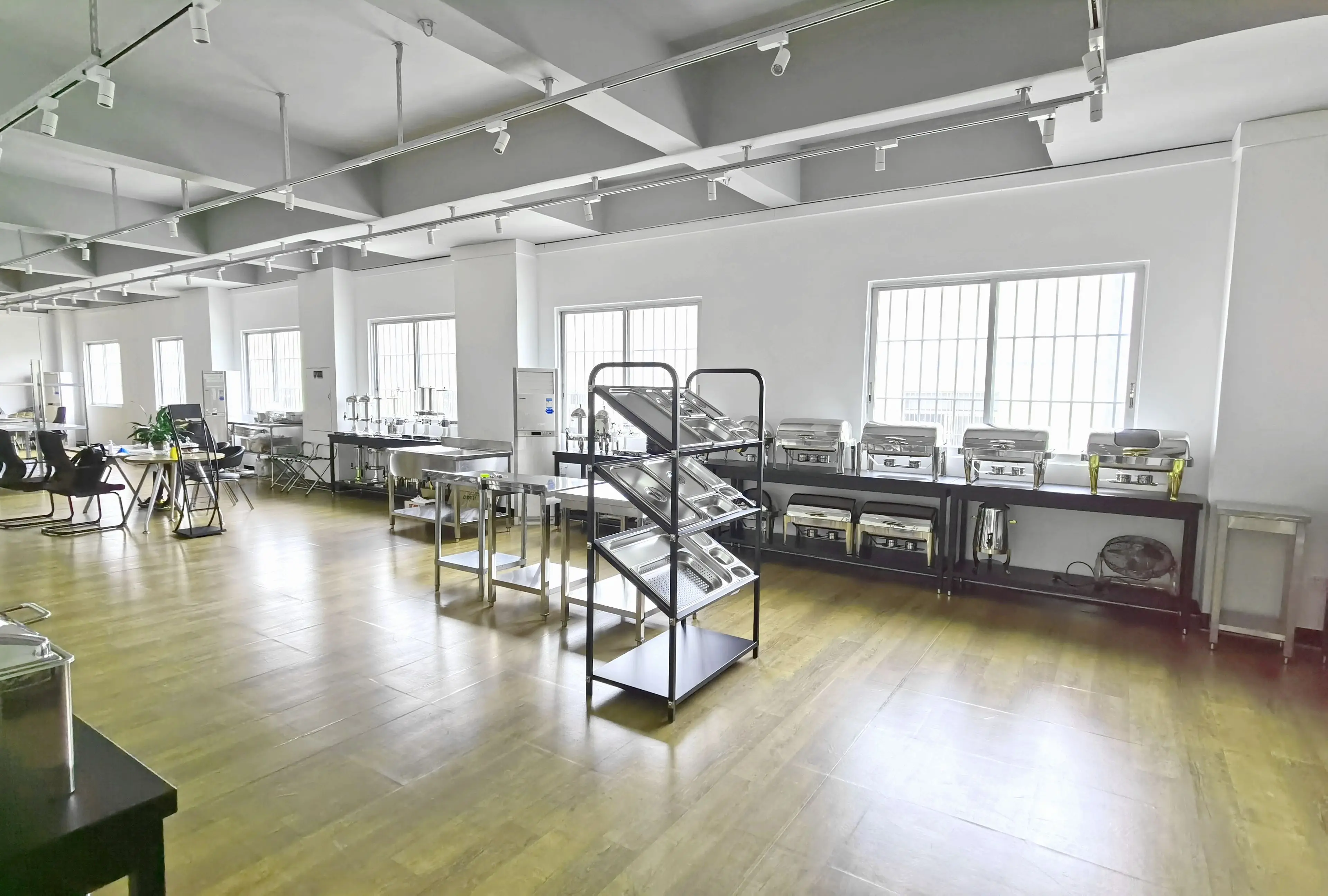 TT-BC333H 2.2M 2 Tier with Splashback Catering Restaurant Work Pre Table