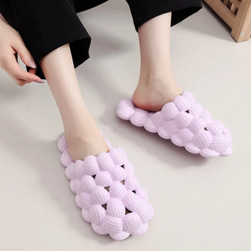 Wholesale new Unisex Bubbles Balls Slippers bubble slides household massage slippers men bubble shoes Lychee slippers