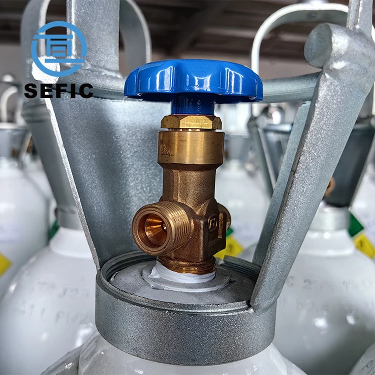 Wholesale price 50L 200Bar High Pressure Oxygen Gas Cylinder Hospital Medical Oxygen Cylinder