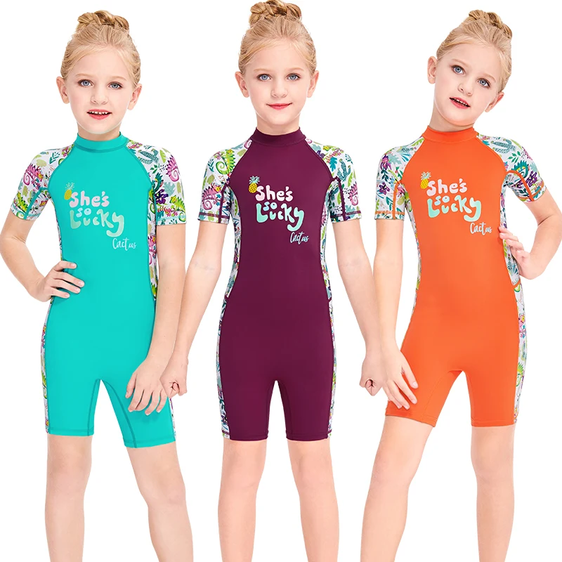 Children swimsuit Girllo one-piece wetsuit short sleeved shorts children beach quick-drying swimsuit