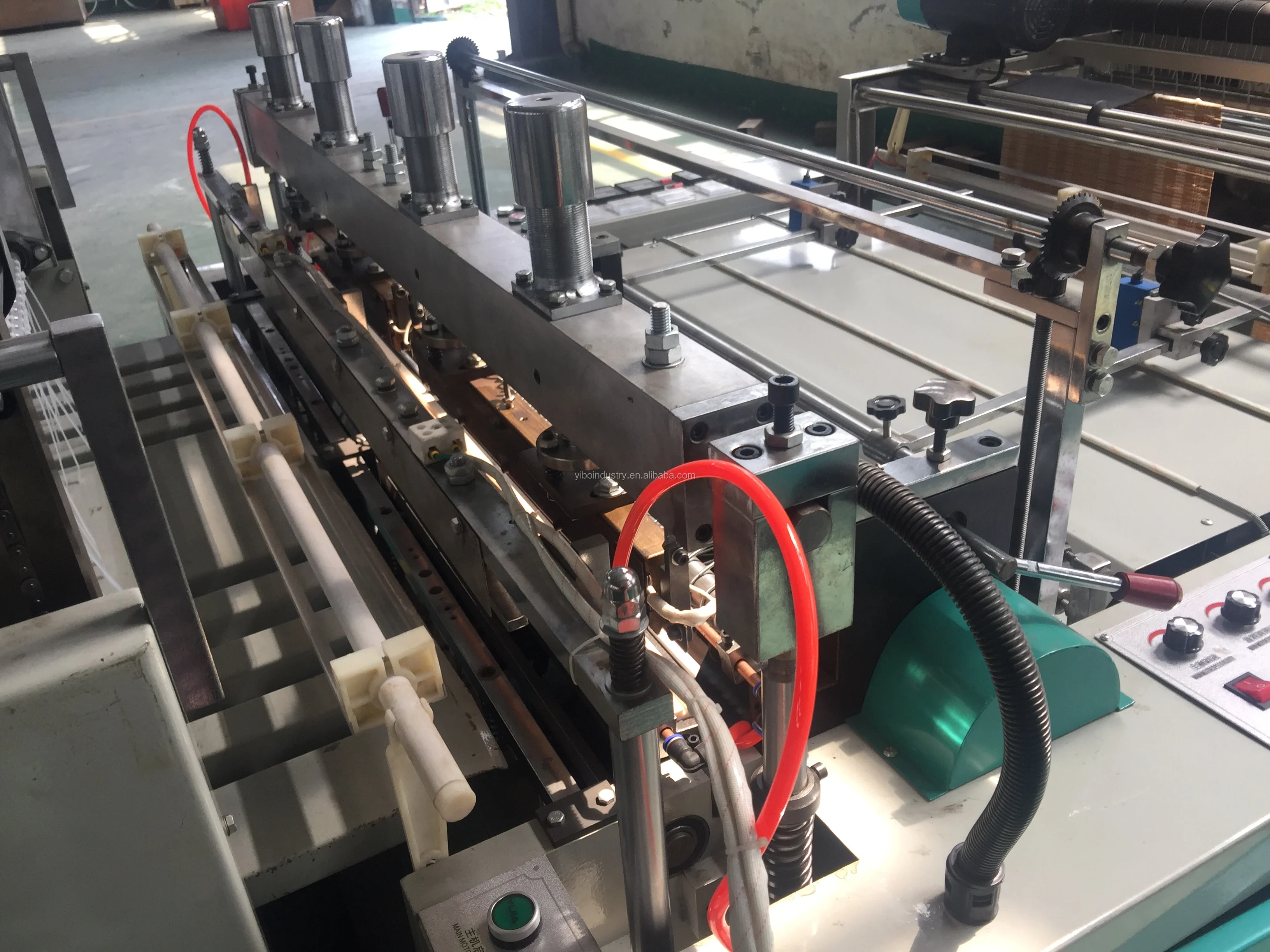 Automatic Servo Drive Polyethylene Bio Degradable Plastic Bags Making Machines T-Shirt Shopping Bag Making Machine Price