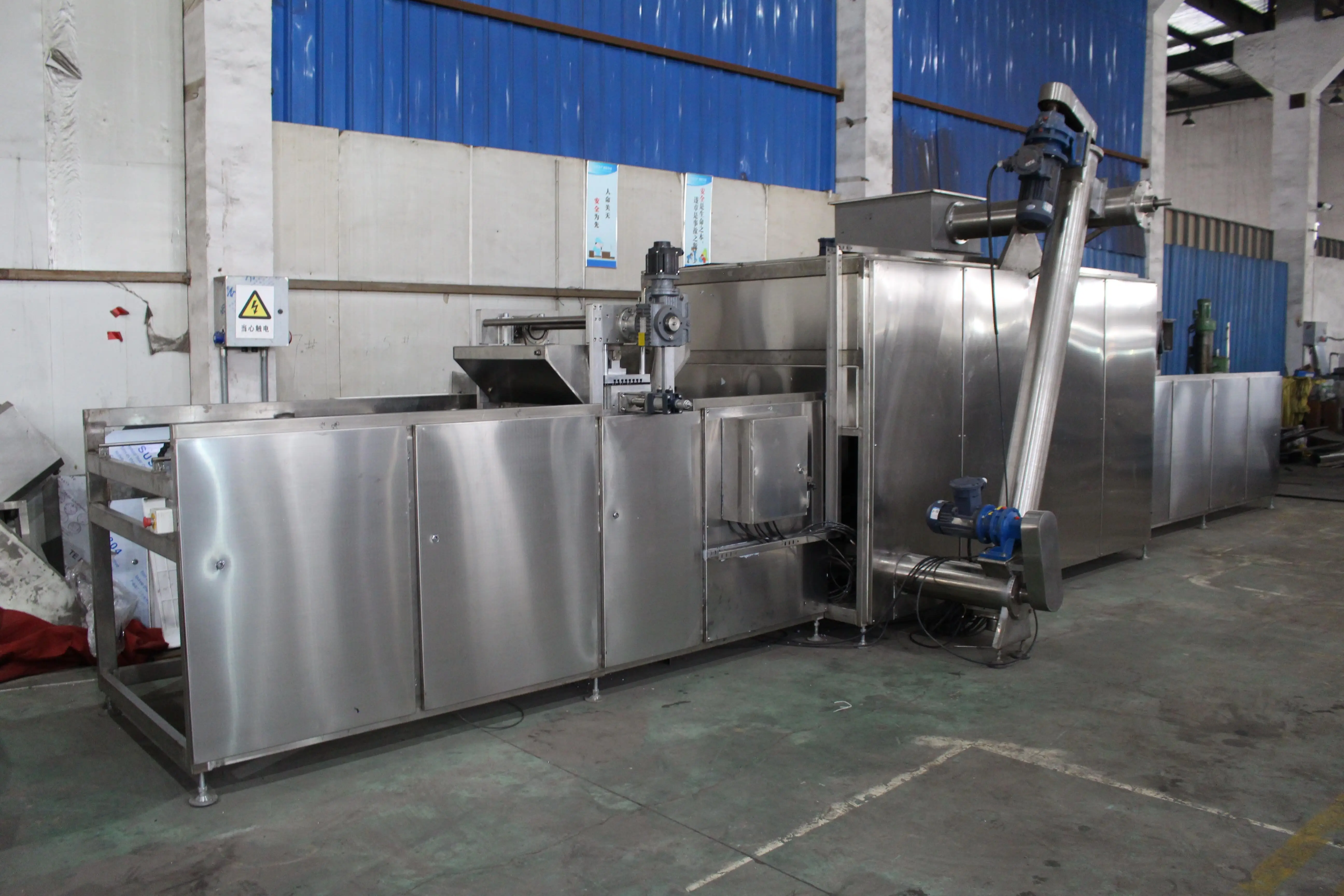 400mm One Year Warranty Automatic Chocolate Malteser Moulding Production Line