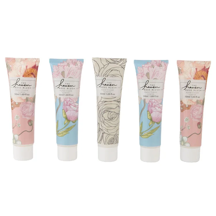 Cute Soft Scented Wholesale Lotion Gift Set Skin Moisture High Quality Suit Hand Cream Adults Moisturizing Cream OEM/ODM