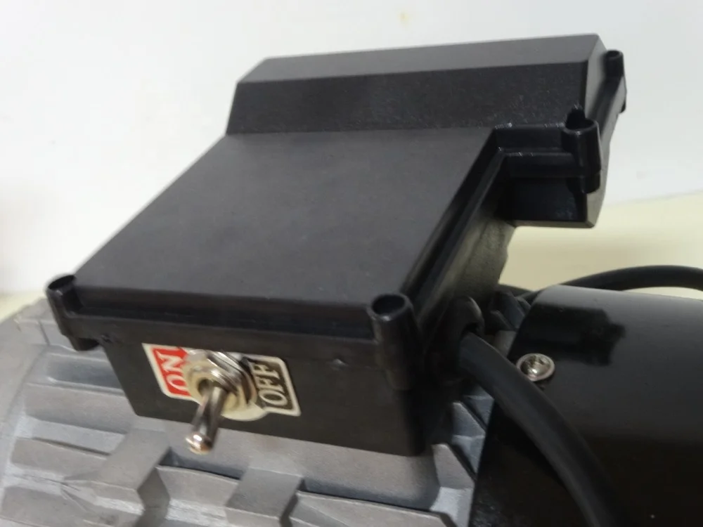 Turkey type 1.5KW/220V concrete vibrator korean Type aluminum housing eccentric vibrator motor sales