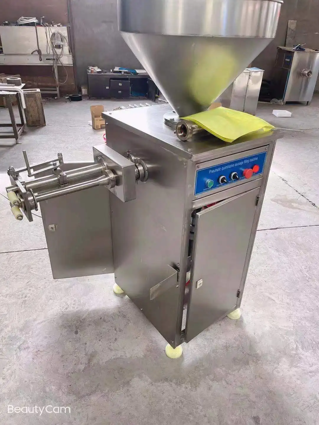 Sausage Filling Machine / Sausages Clips Making Machine / Mincer Sausage Filler Machine