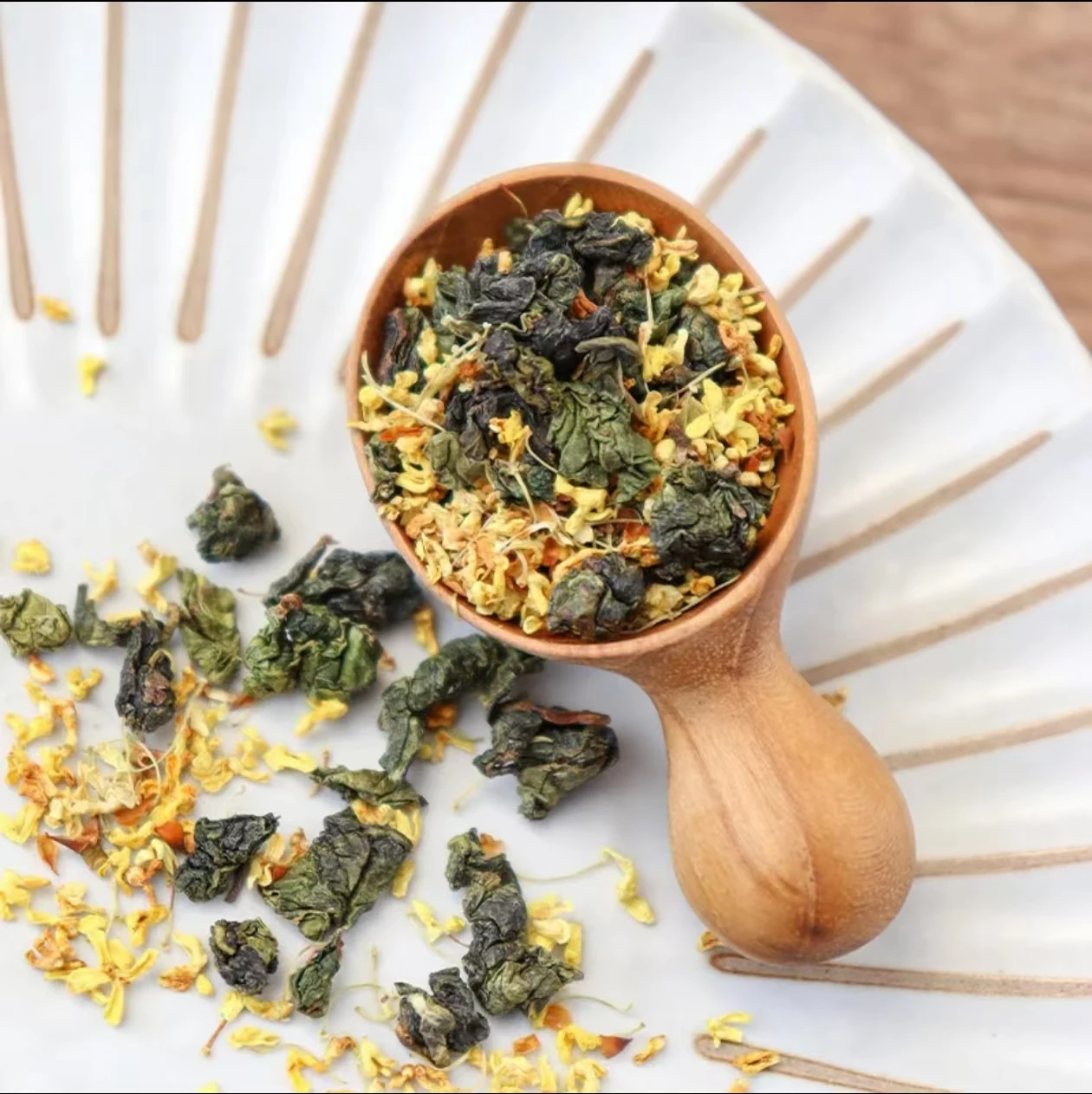 Factory Direct Osmanthus Oolong Tea Health-Enhancing Slimming Flower Tea in Triangle Box Packaging Supports OEM