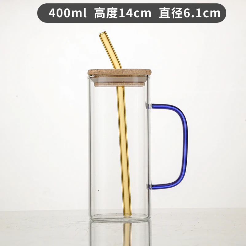 Square High Borosilicate Glass Beverage Cup with Straw In Stock 400ml Creative Glass Cold Drink Mug with Wooden Lid and Handle
