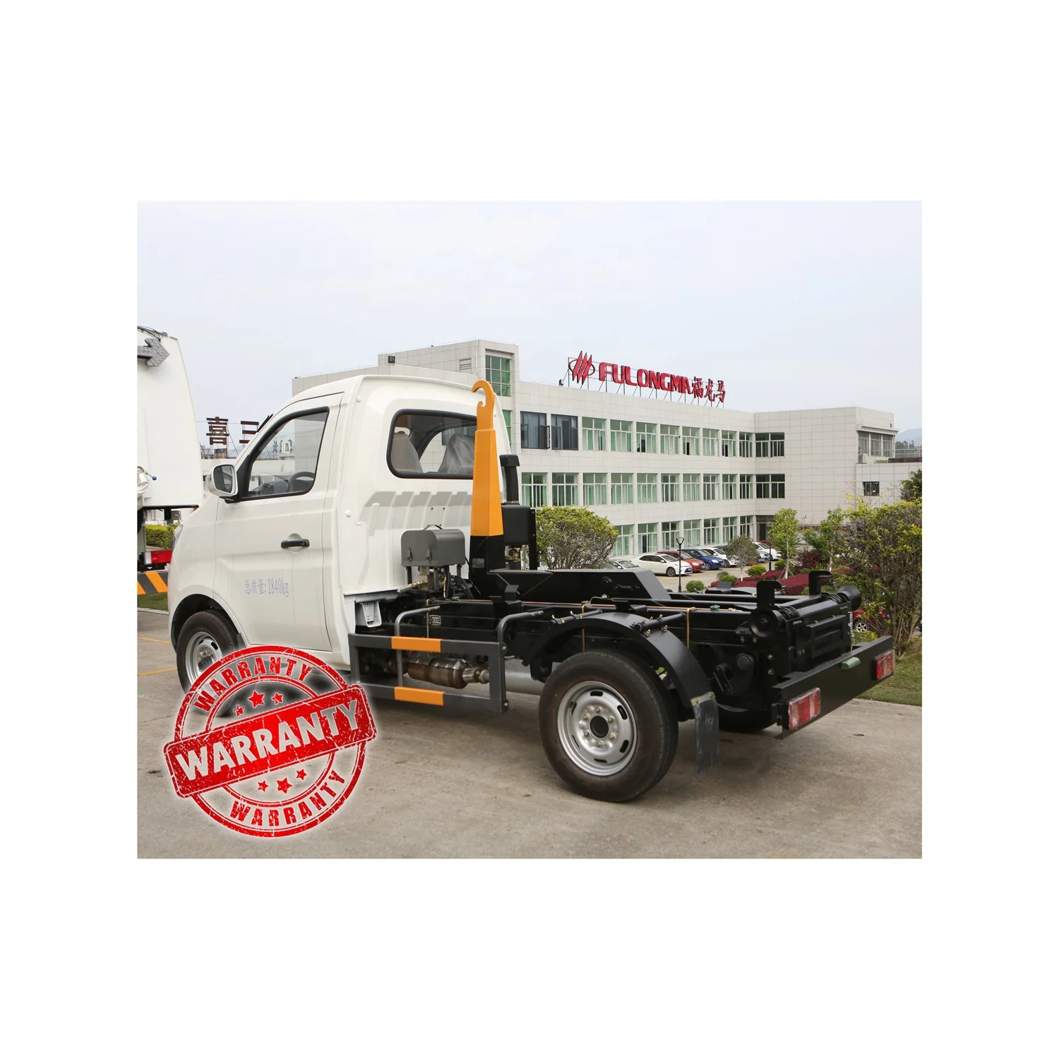 FULONGMA Brand New 4 Wheeler Hook Lift 3 Cubic Meter Container Bin Rear Loader Arm-roll Garbage Truck