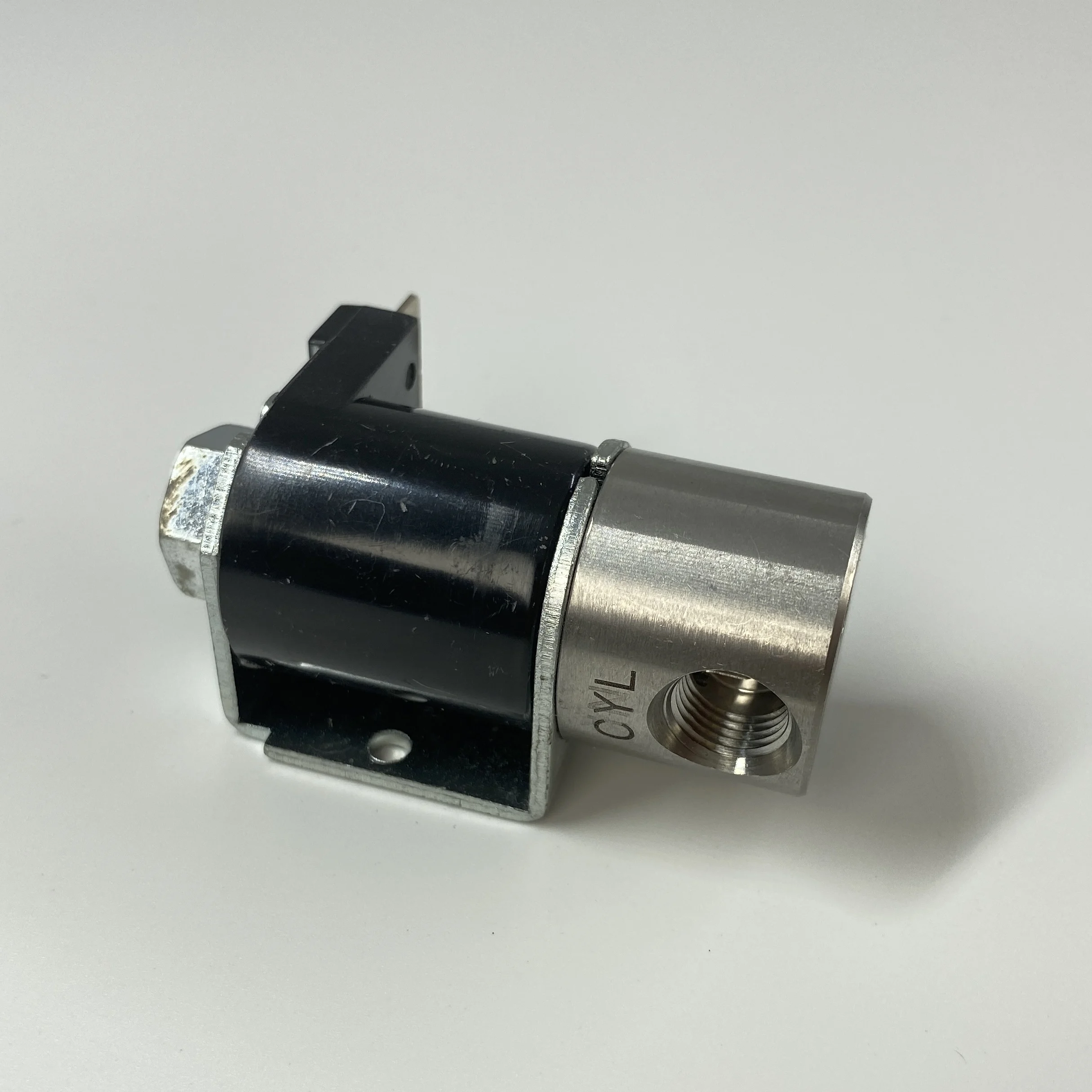 24VDC/переменного тока 3 Way сварочный аппарат газовый электромагнитный клапан управления при нормальной температуре 2 лет общего 1/8-27NPT XF-301B10 xilejia