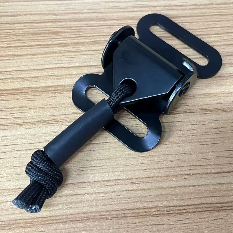 Pressure buckle for quick rope removal Paracord puller with hole through rope quick adjustment of the bag metal webbing buckle