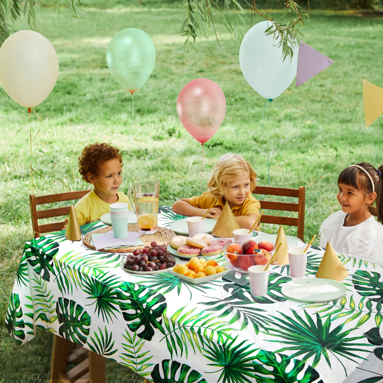 New Hawaiian Palm Leaf Tablecloth Peva Waterproof And Oil-proof Disposable Tropical Leaves Party Tablecloth