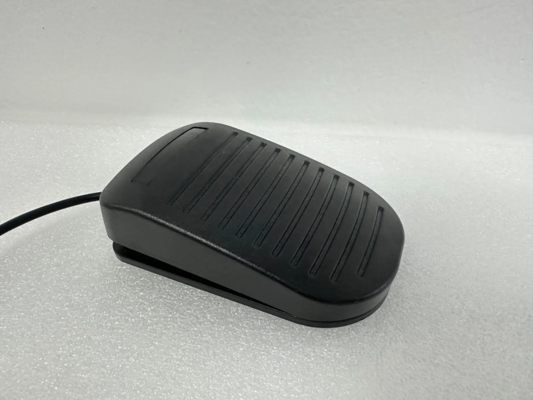 Easywell 395nm LED UV Lamp Beauty Cosmetics Skin diagnosis Light KS-Q5U mobile Adjusted Focused & foot switch pedal