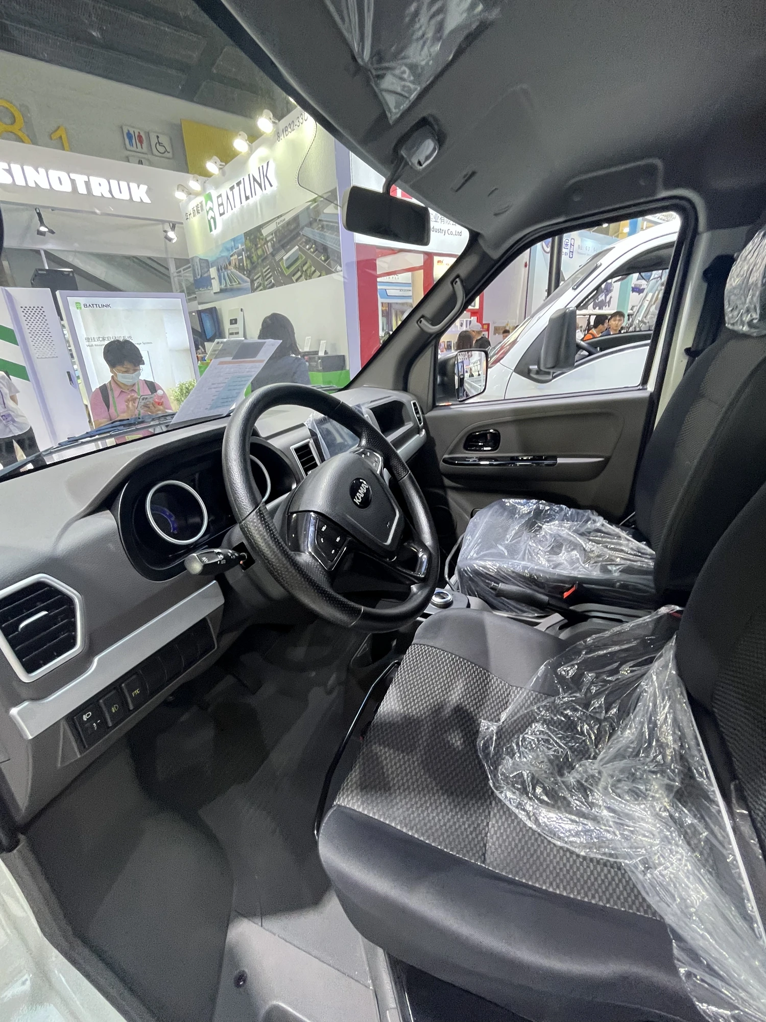 SUMEC KAMA новая модель Электрический пассажирский мини-автобус закрытый грузовой фургон