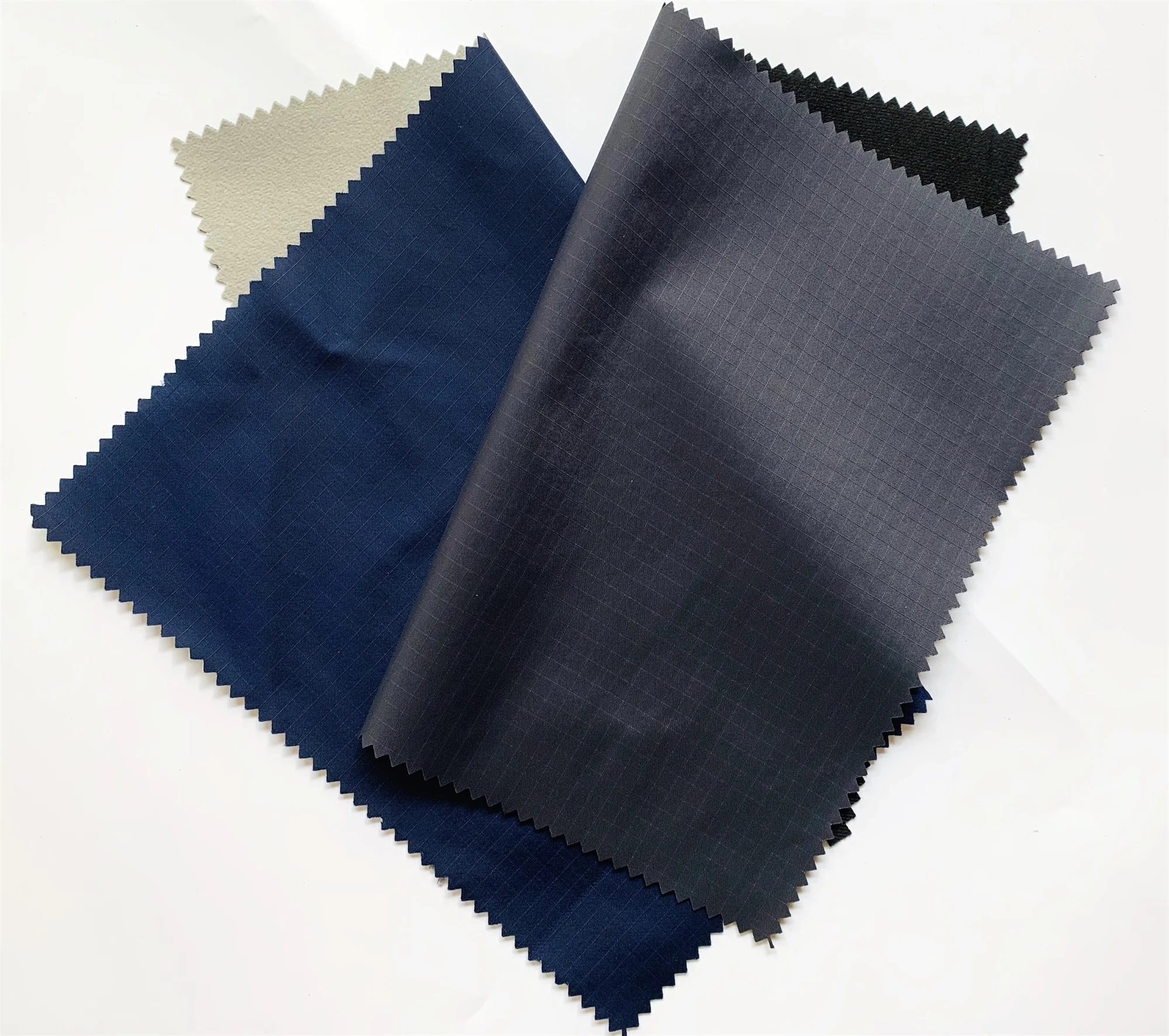Slippery 70D Nylon Ripstop Fabric Laminated With Knitted Fabric For Hospital Slide Sheet / Mattress