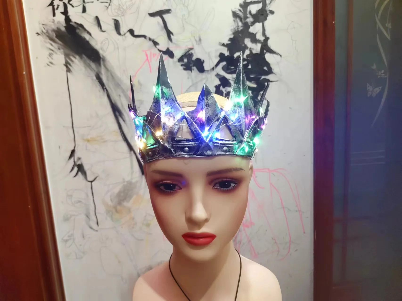 Adult Vintage Crown Headwear for Halloween Christmas & Birthday Parties Fancy Dress Accessories & King Costume Props