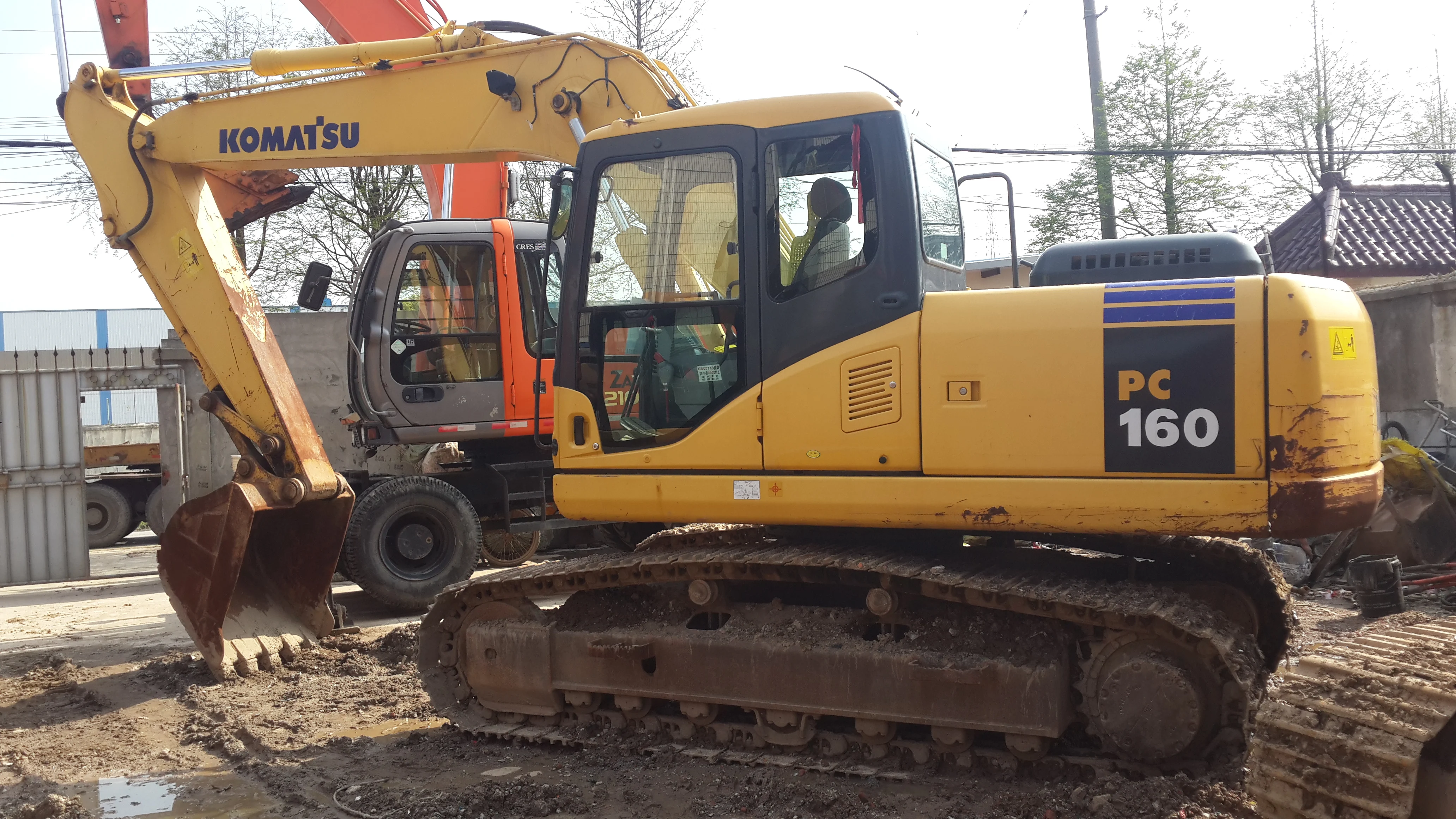 Discount Factory Outlet Best Price Machine Used Komatsu PC160 16 tons Medium Crawler Excavator In Stock.