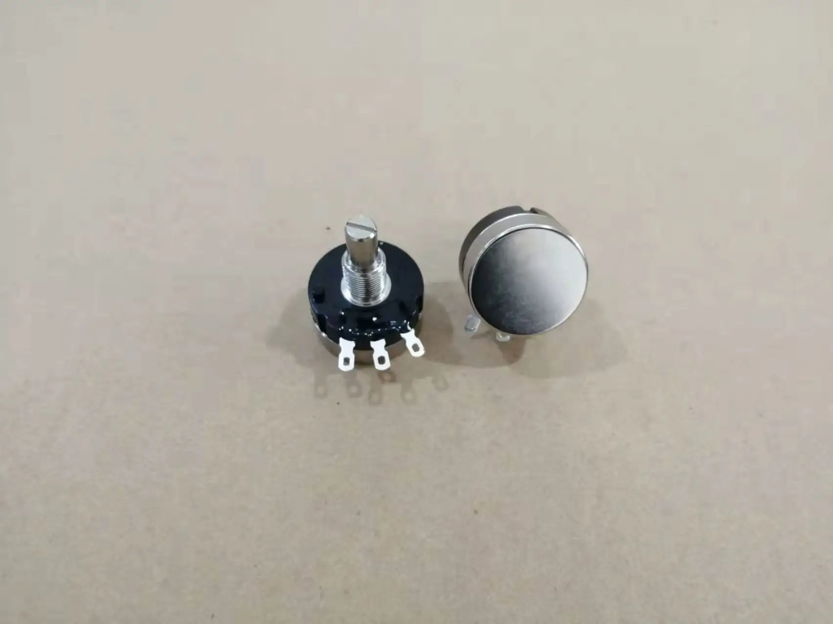 Tocos RV24 Carbon film b503 rotary potentiometer